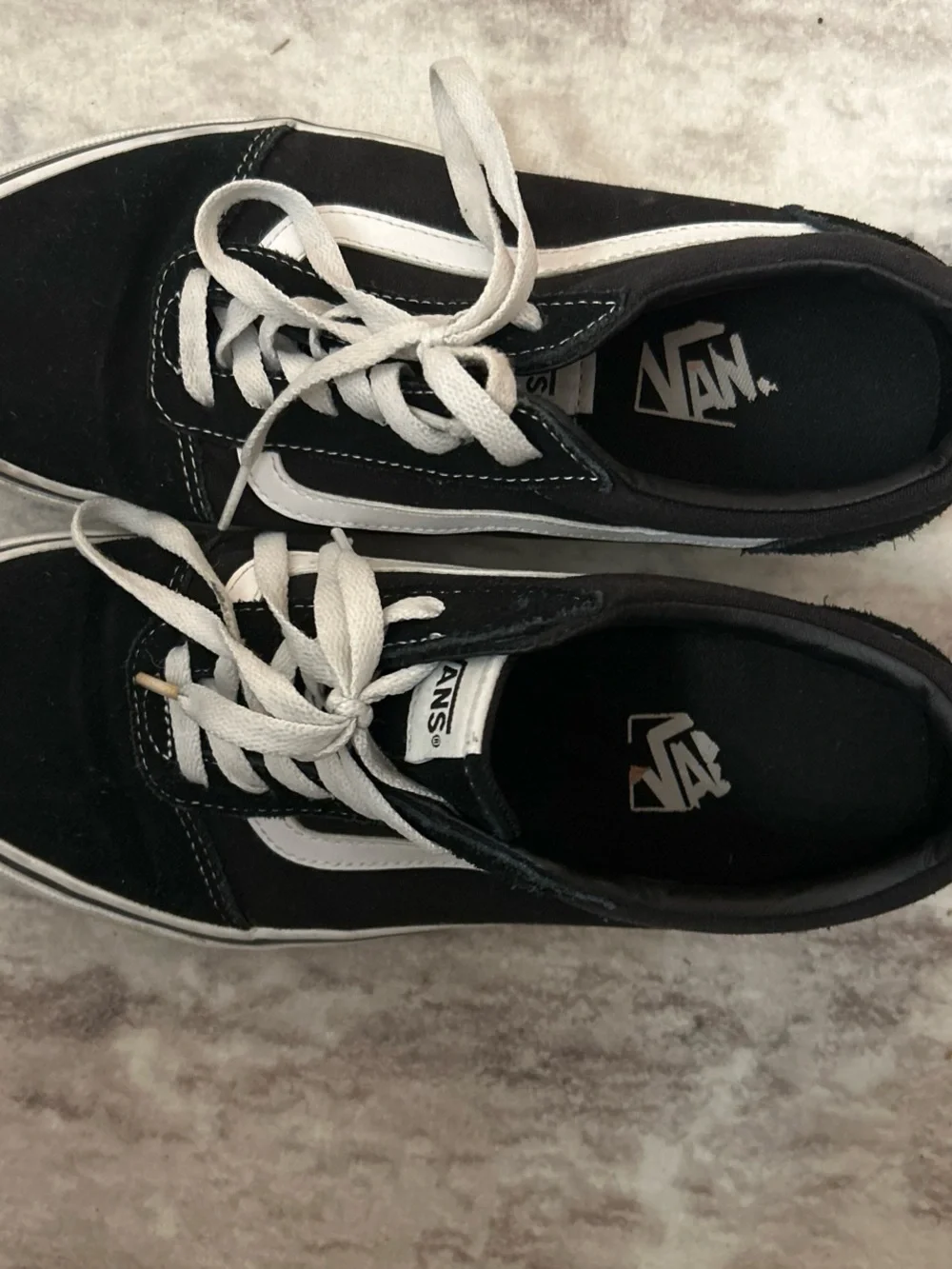 Vans Women’s Classic Black/White Low-Top Sneakers